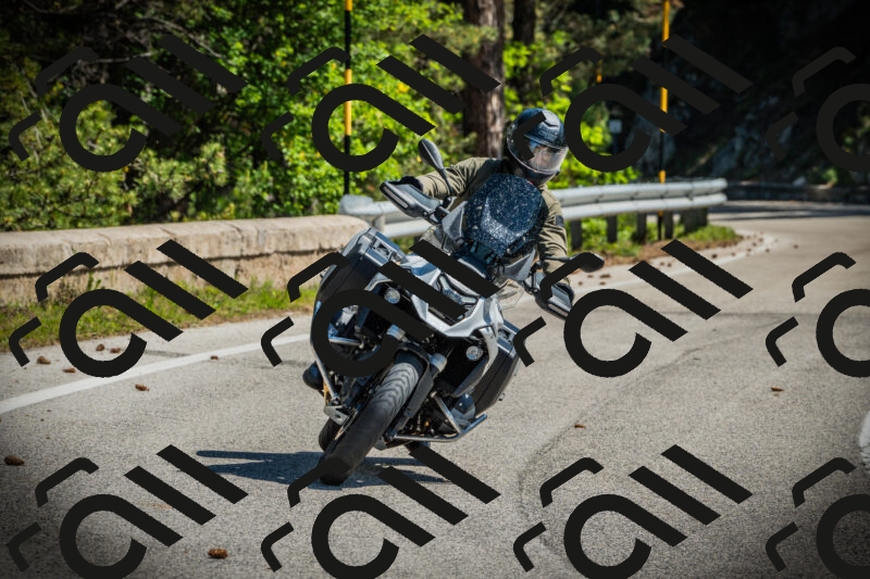 202506021048-DSC03106_c1_