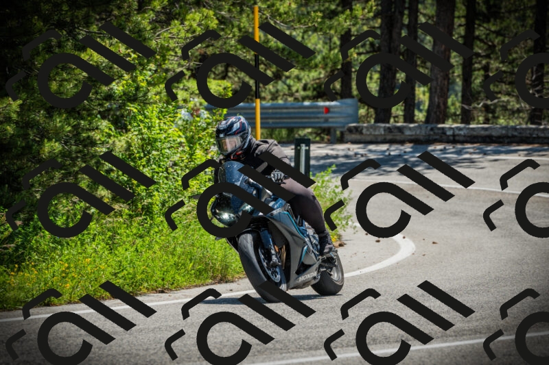 202506021147-DSC03987_c1_