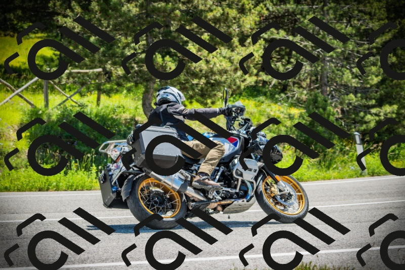 202506021157-DSC04116_c1_