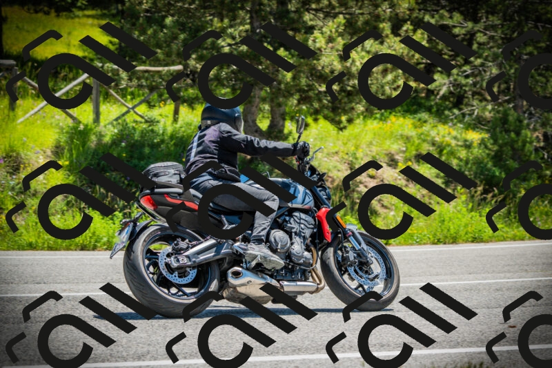 202506021158-DSC04138_c1_