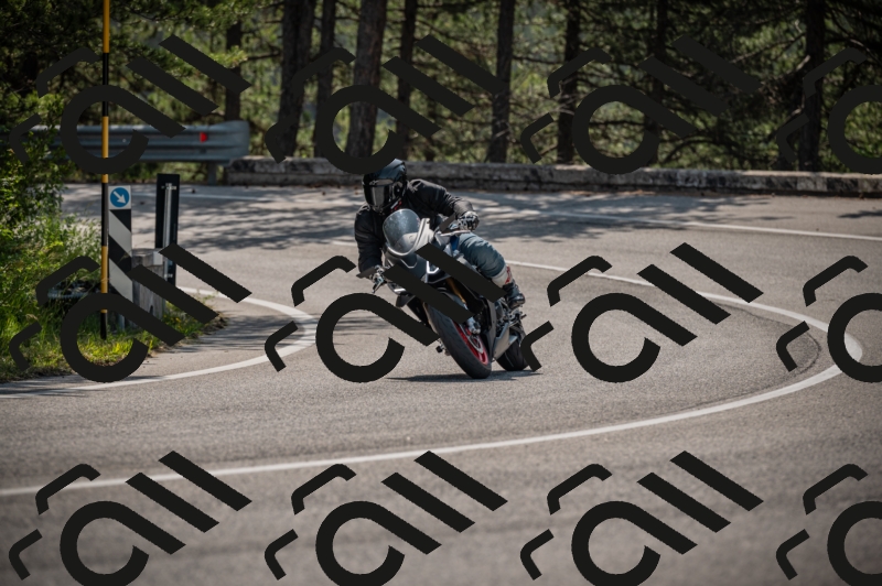 20250607101100-_Z626864_am_