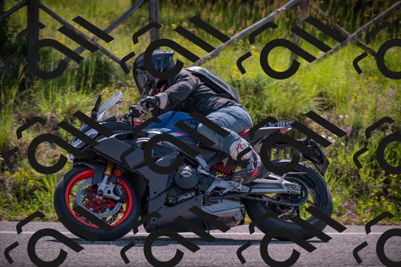 20250607101102-_Z626866_am_