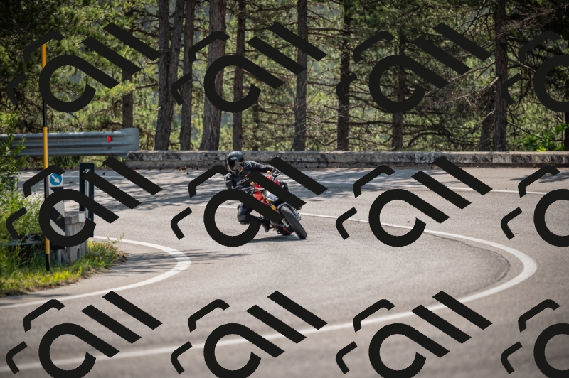 20250607101825-_Z626880_am_