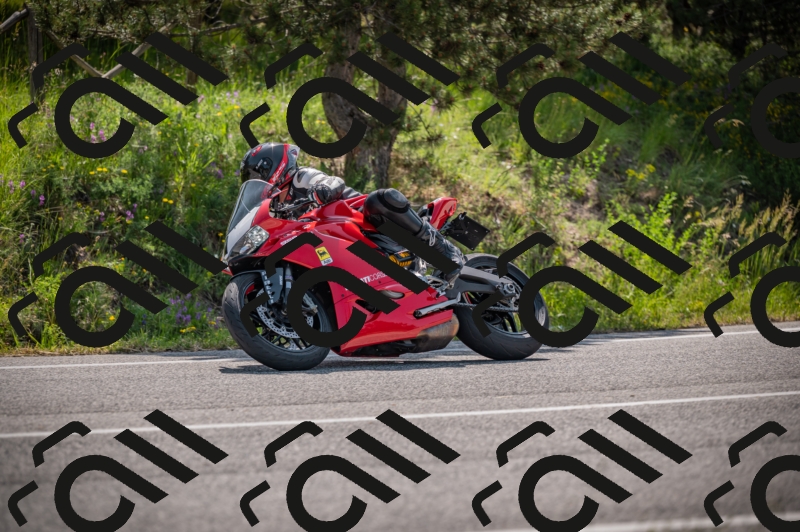 20250607101829-_Z626887_am_