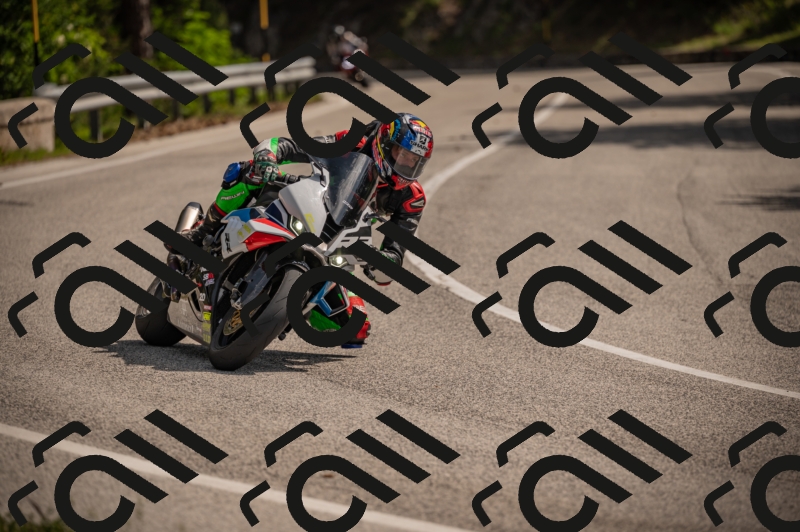 20250607104205-_Z626944_am_