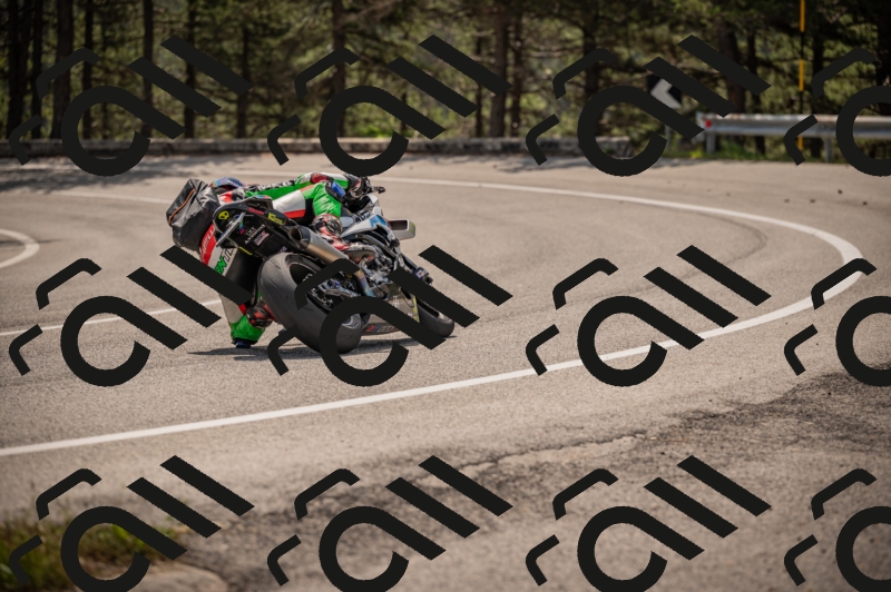 20250607104207-_Z626949_am_