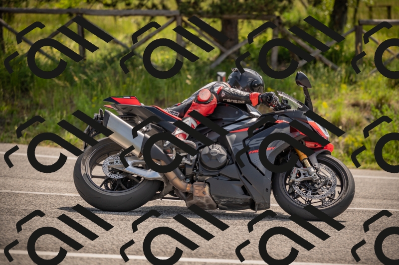 20250607104209-_Z626951_am_