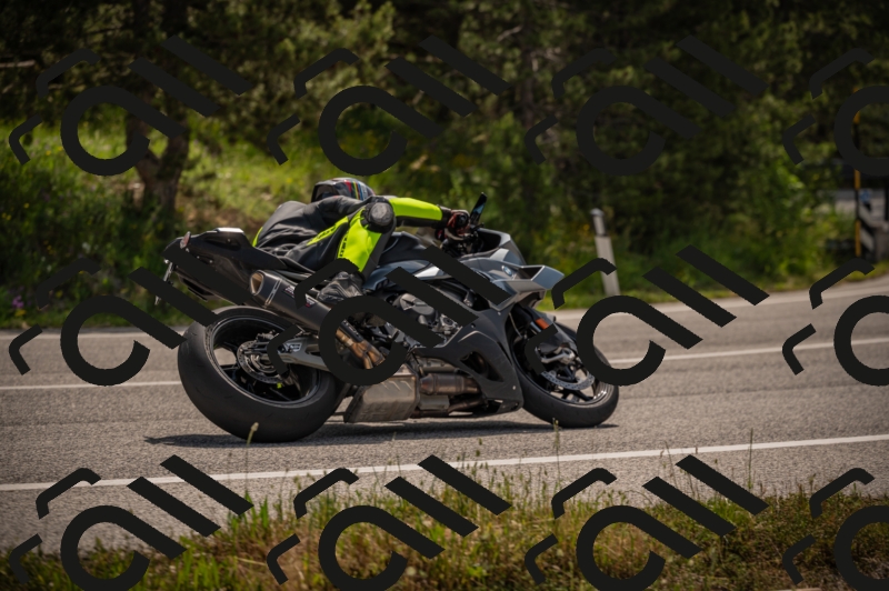 20250607104218-_Z626959_am_