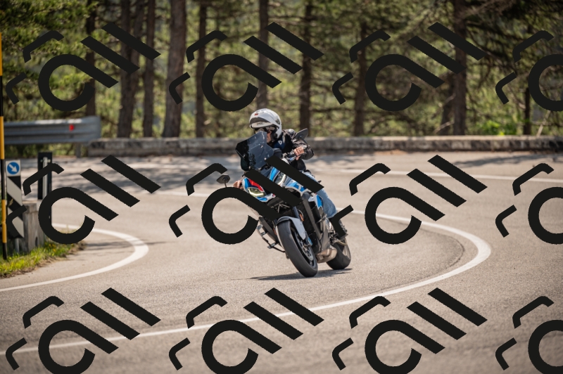 20250607104528-_Z626975_am_