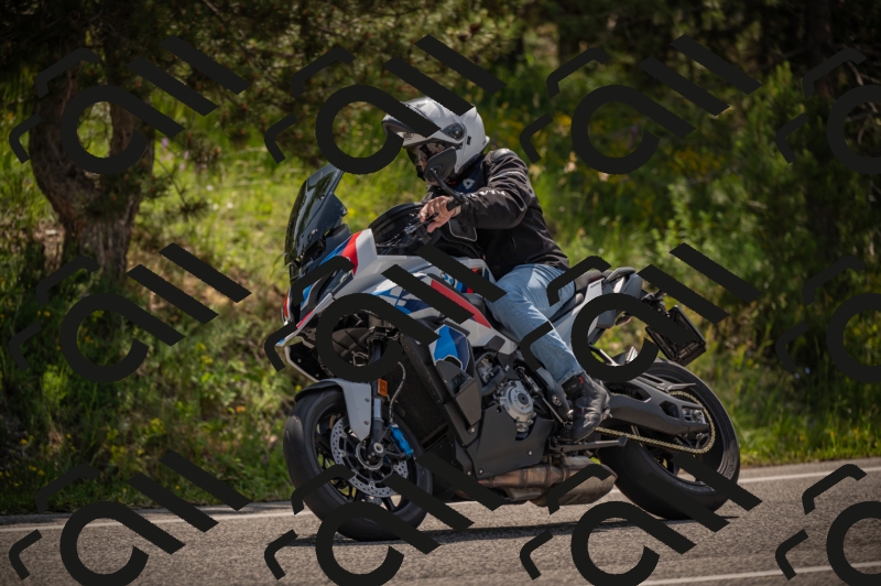 20250607104529-_Z626976_am_