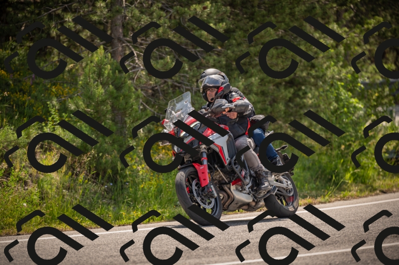 20250607104535-_Z626979_am_