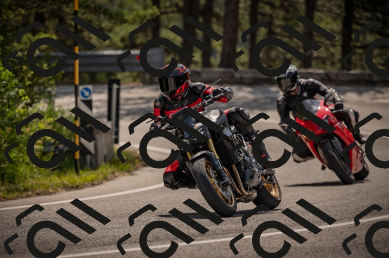 20250607105130-_Z627035_am_