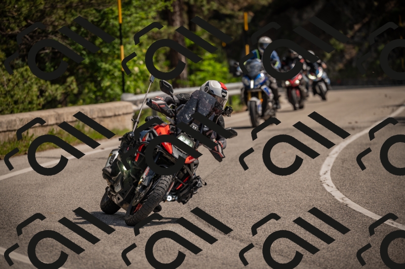 20250607105553-_Z627060_am_