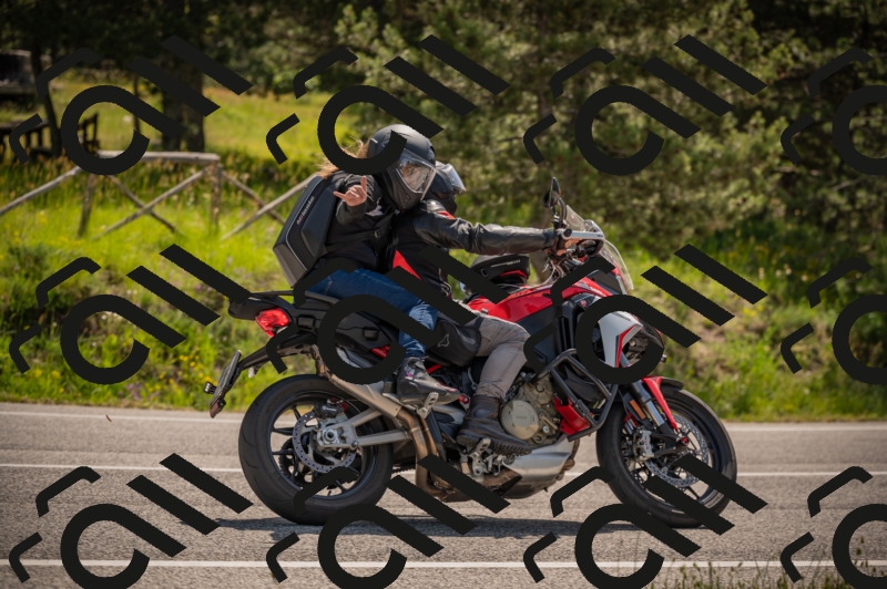 20250607105601-_Z627076_am_