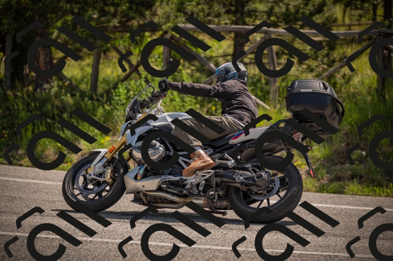 20250607105835-_Z627095_am_