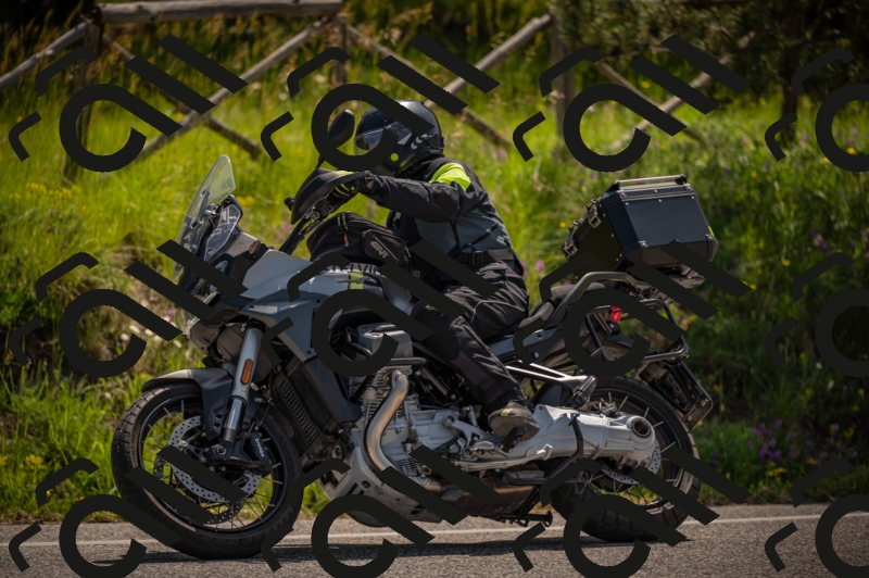 20250607105913-_Z627103_am_