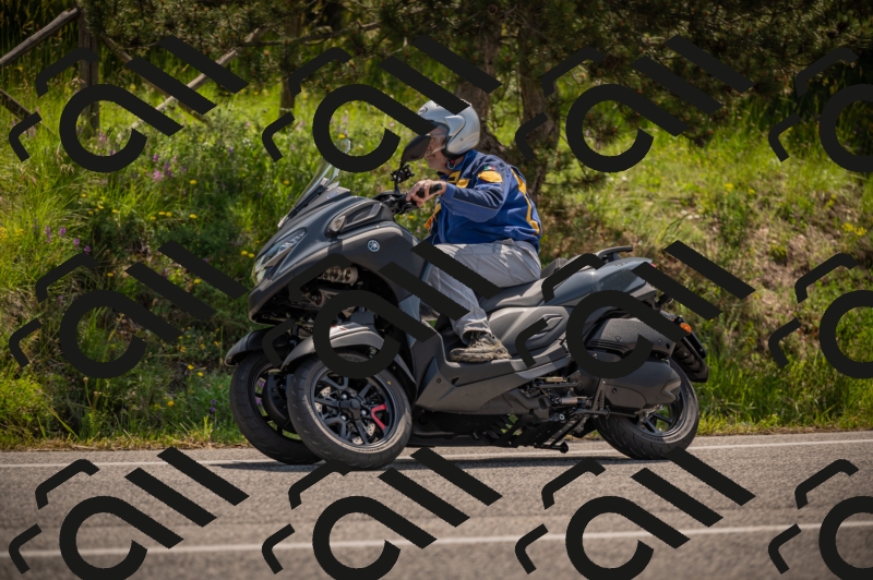 20250607110345-_Z627125_am_