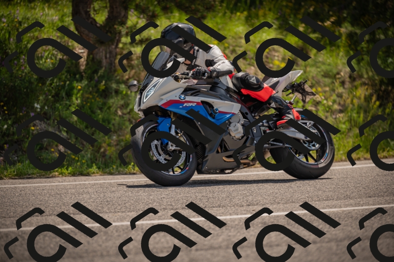 20250607110455-_Z627135_am_