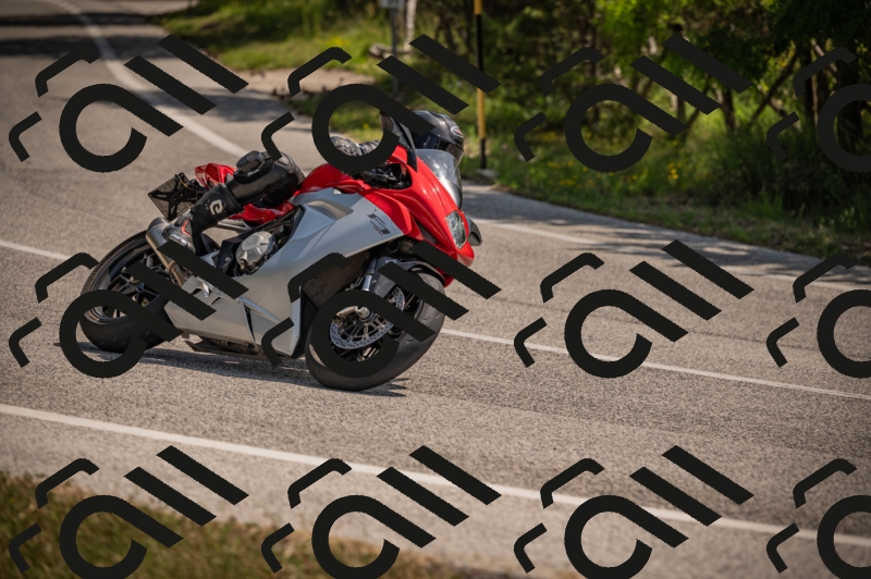 20250607111047-_Z627159_am_