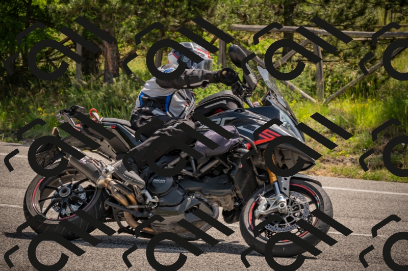 20250607111449-_Z627213_am_