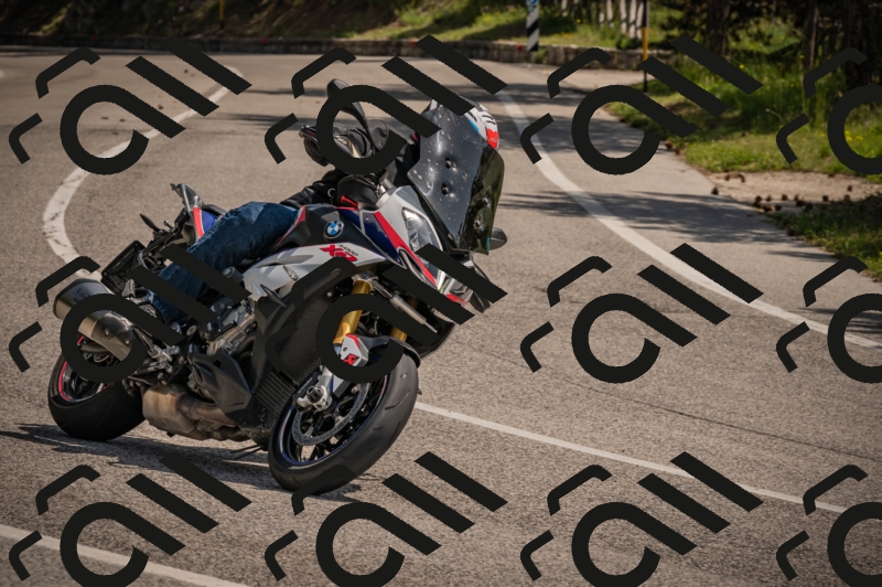 20250607111528-_Z627235_am_