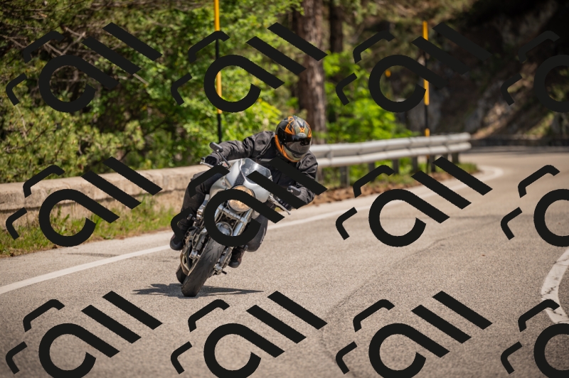 20250607112215-_Z627287_am_