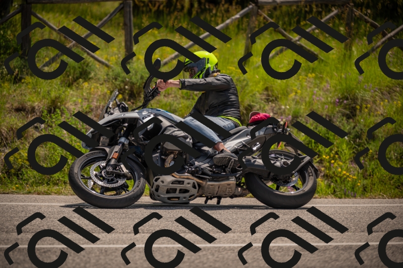 20250607112237-_Z627294_am_