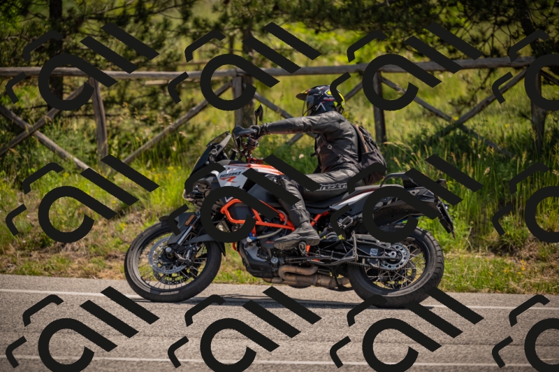 20250607112250-_Z627300_am_