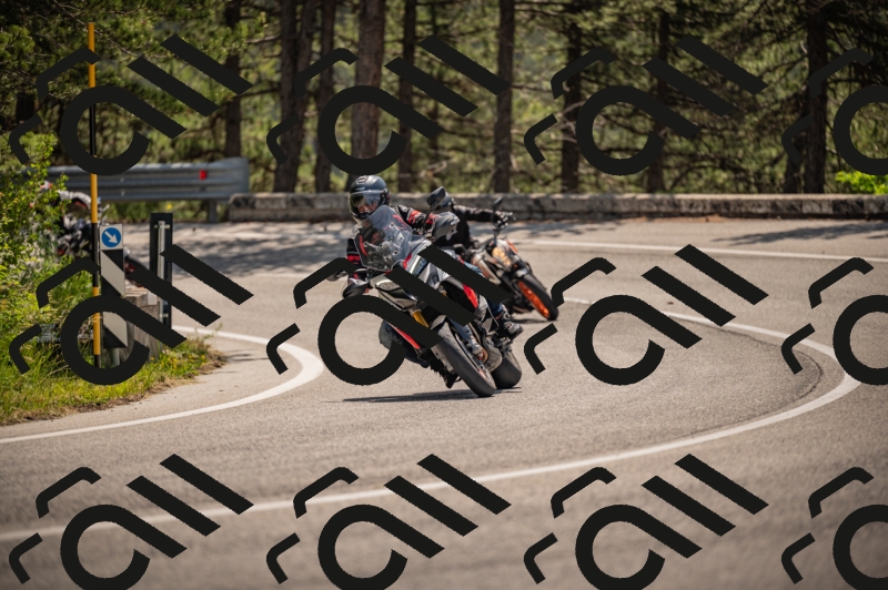 20250607112545-_Z627331_am_