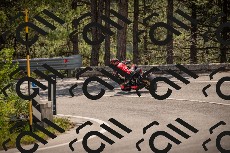 20250607112859-_Z627394_am_