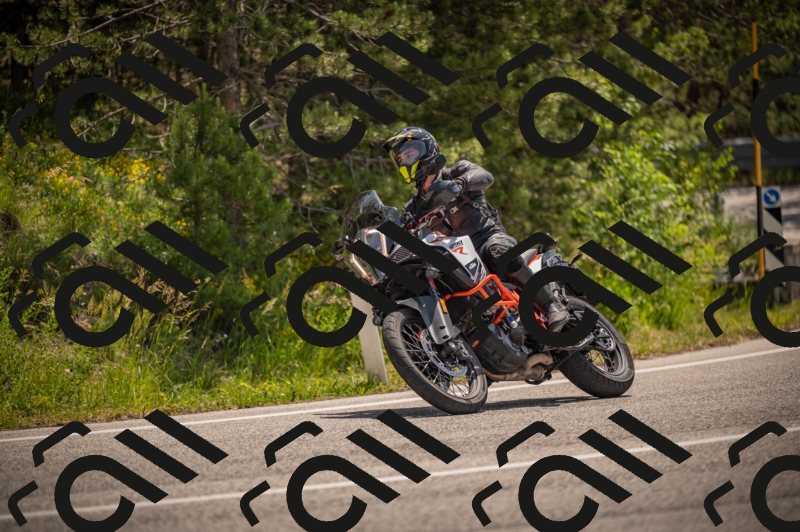 20250607114226-_Z627508_am_