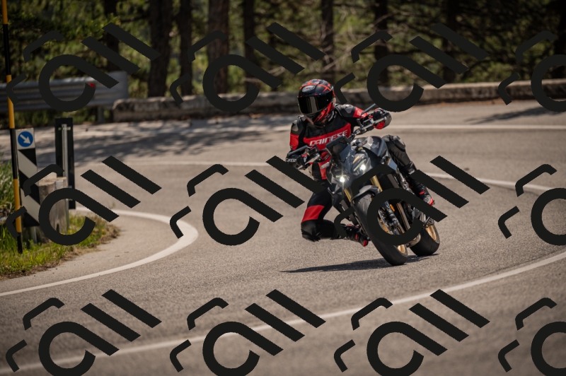 20250607115508-_Z627554_am_