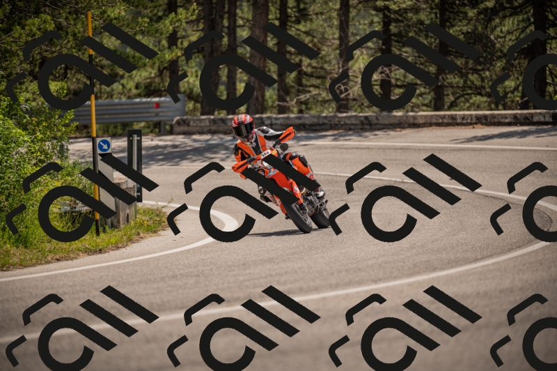 20250607115544-_Z627561_am_