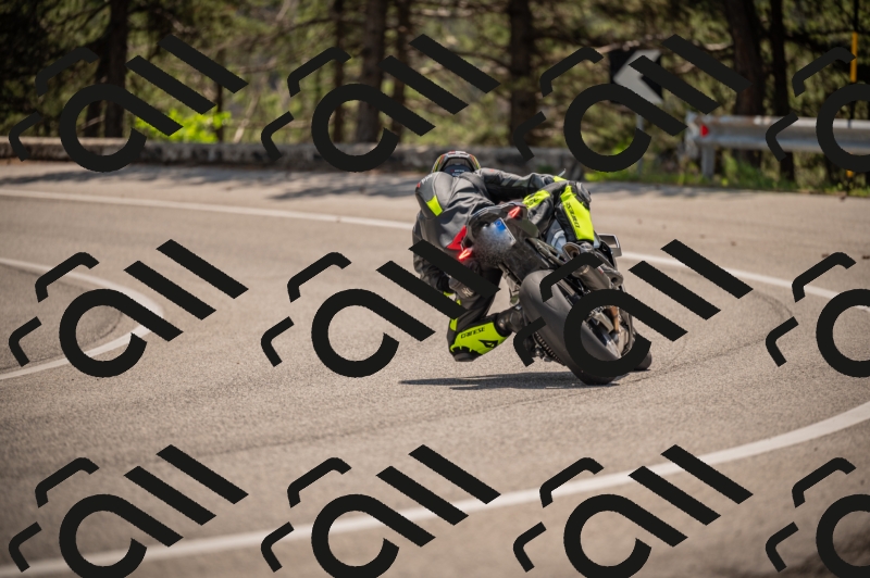 20250607115745-_Z627597_am_