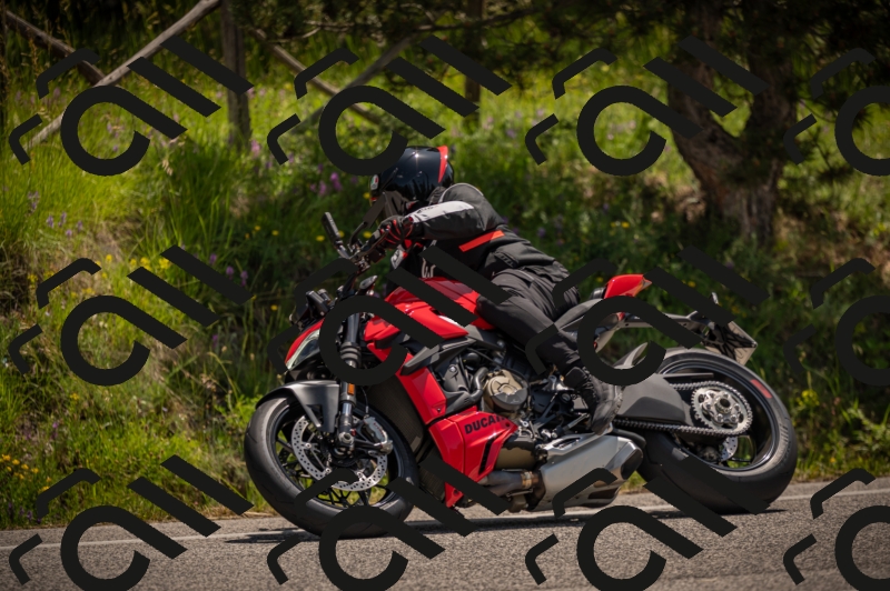 20250607120225-_Z627673_am_