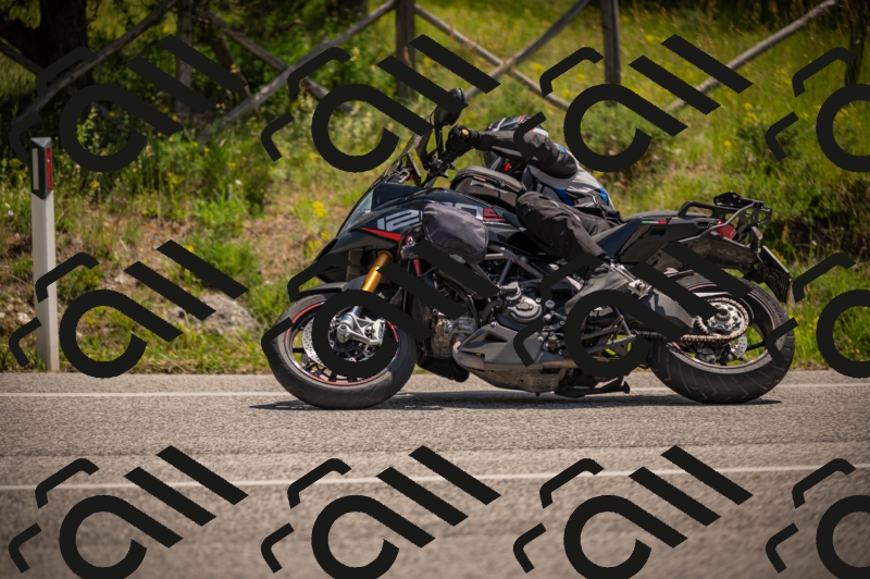 20250607120228-_Z627676_am_