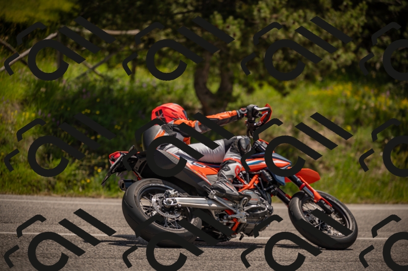 20250607120904-_Z627743_am_