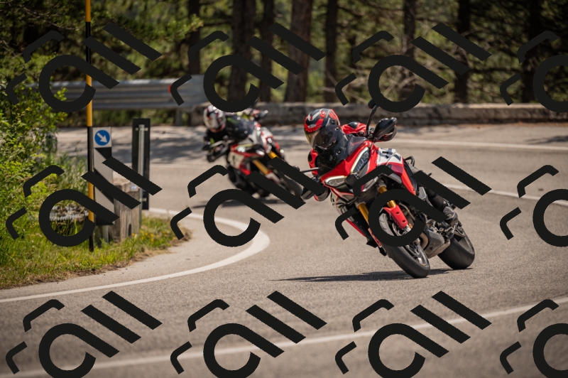 20250607121032-_Z627755_am_