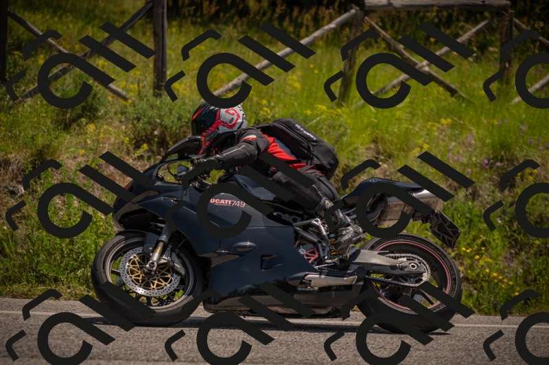 20250607121055-_Z627771_am_