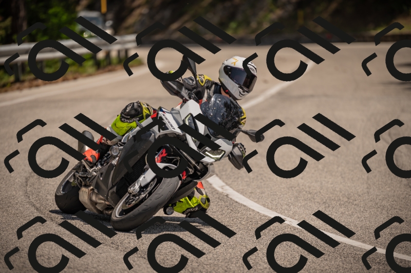 20250607121209-_Z627792_am_