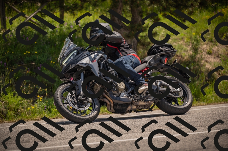 20250607121426-_Z627830_am_