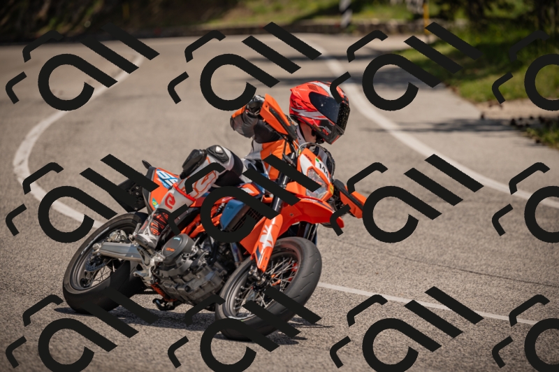 20250607122051-_Z627857_am_