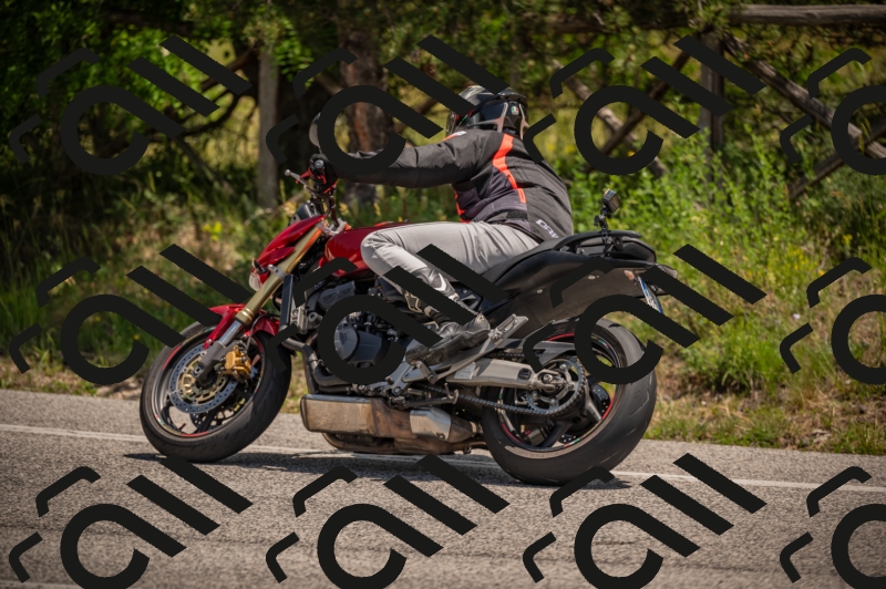 20250607122639-_Z627897_am_