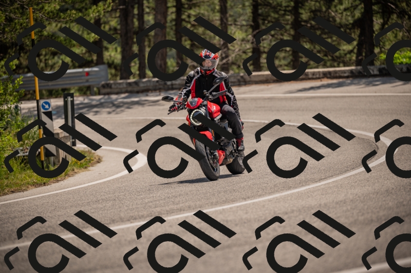 20250607122952-_Z627911_am_