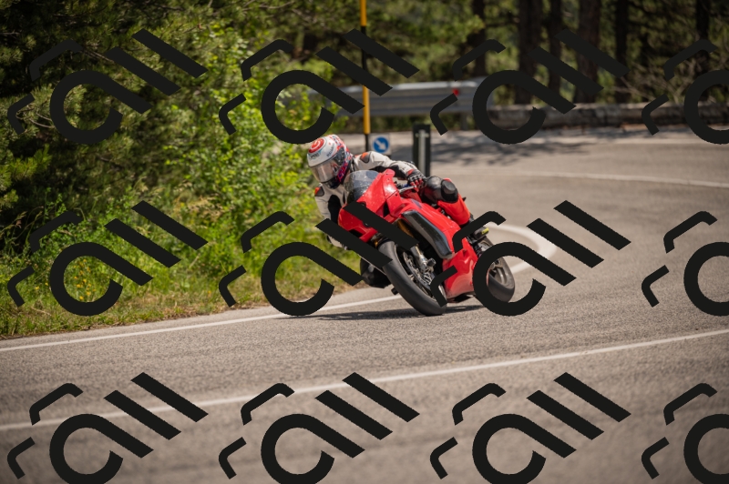 20250607123049-_Z627915_am_