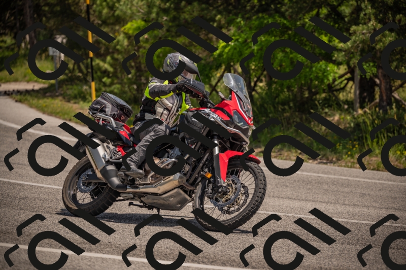 20250607123458-_Z627960_am_