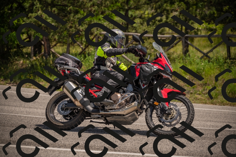 20250607123458-_Z627961_am_