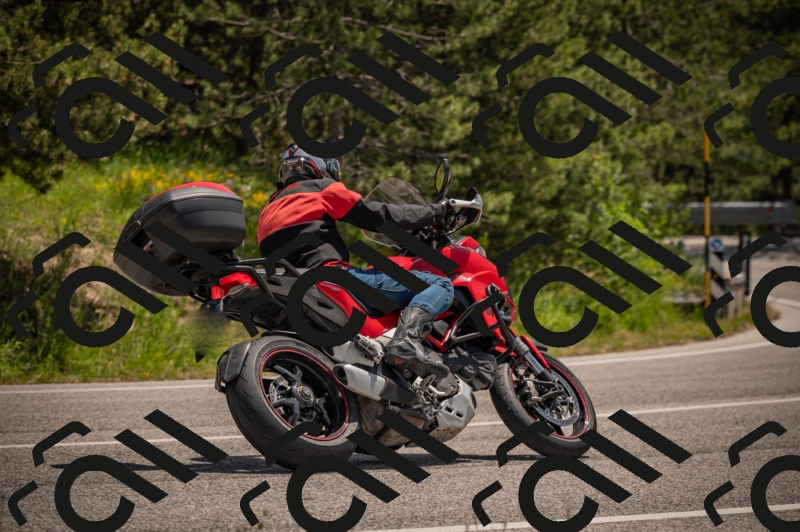 20250607123500-_Z627964_am_