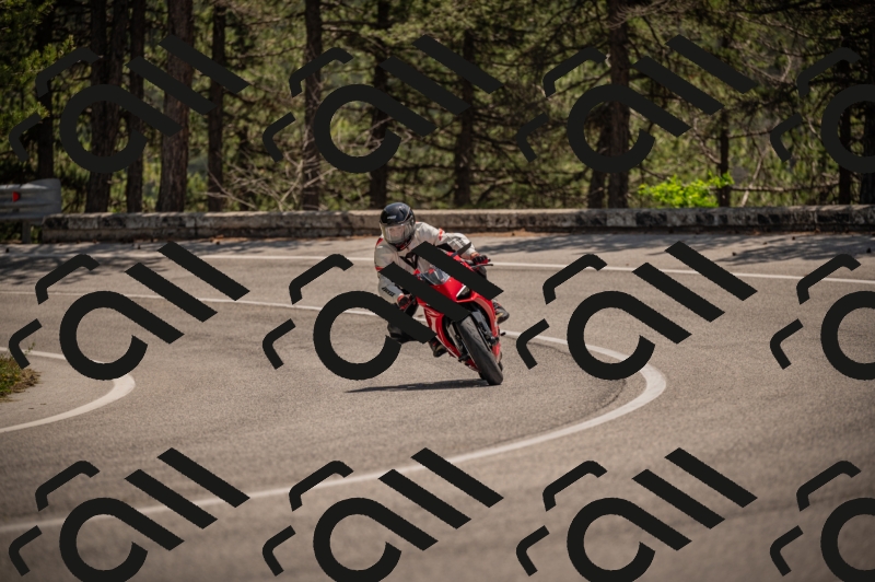 20250607123638-_Z627976_am_