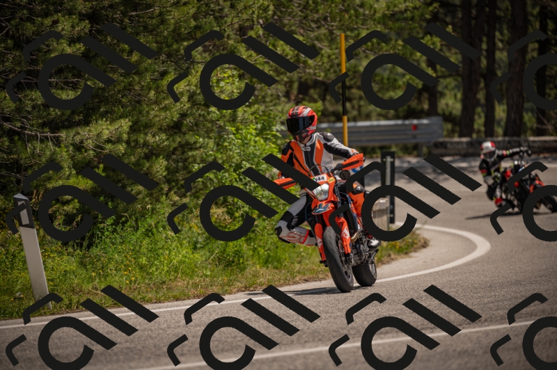 20250607124427-_Z628022_am_